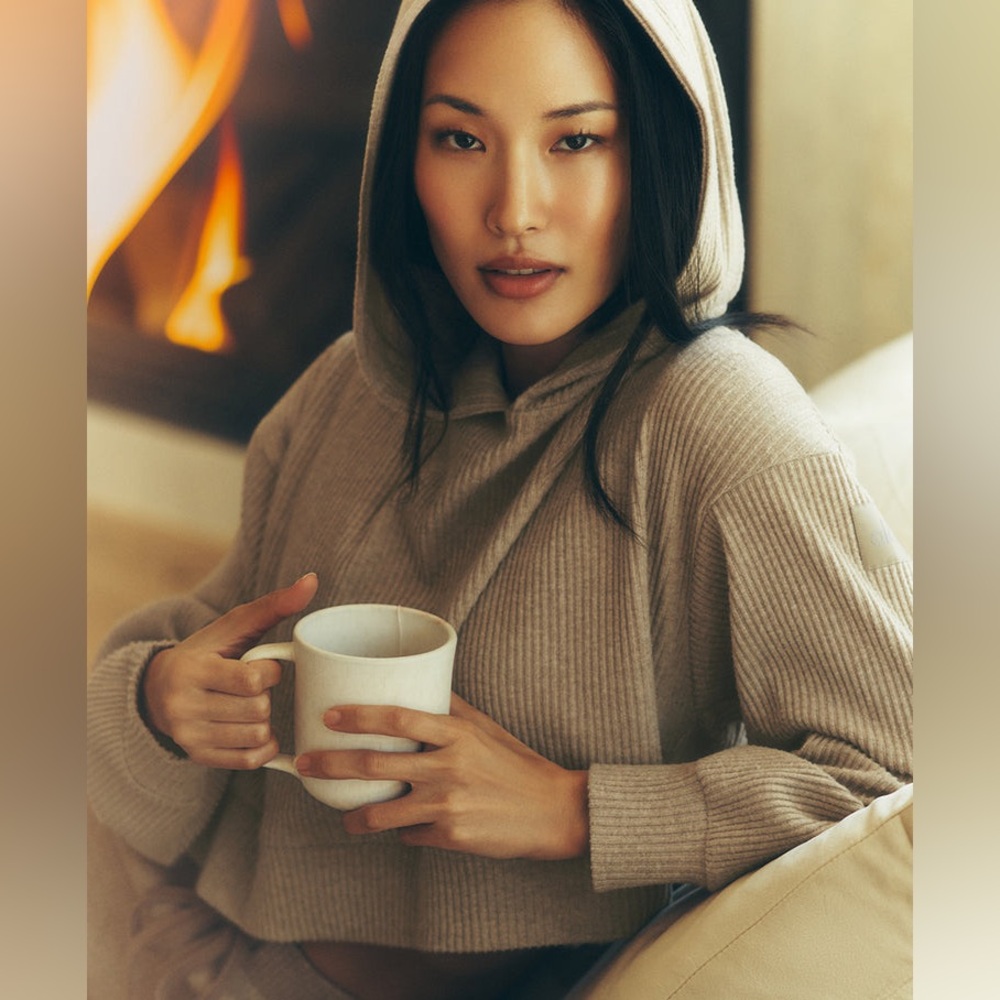 Alo Muse Hoodie